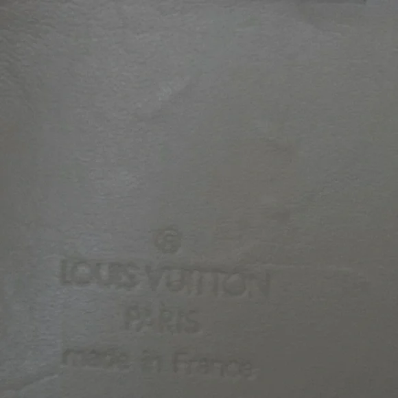 Louis Vuitton Monogram Vernis Papillon bag - Picture 10 of 17